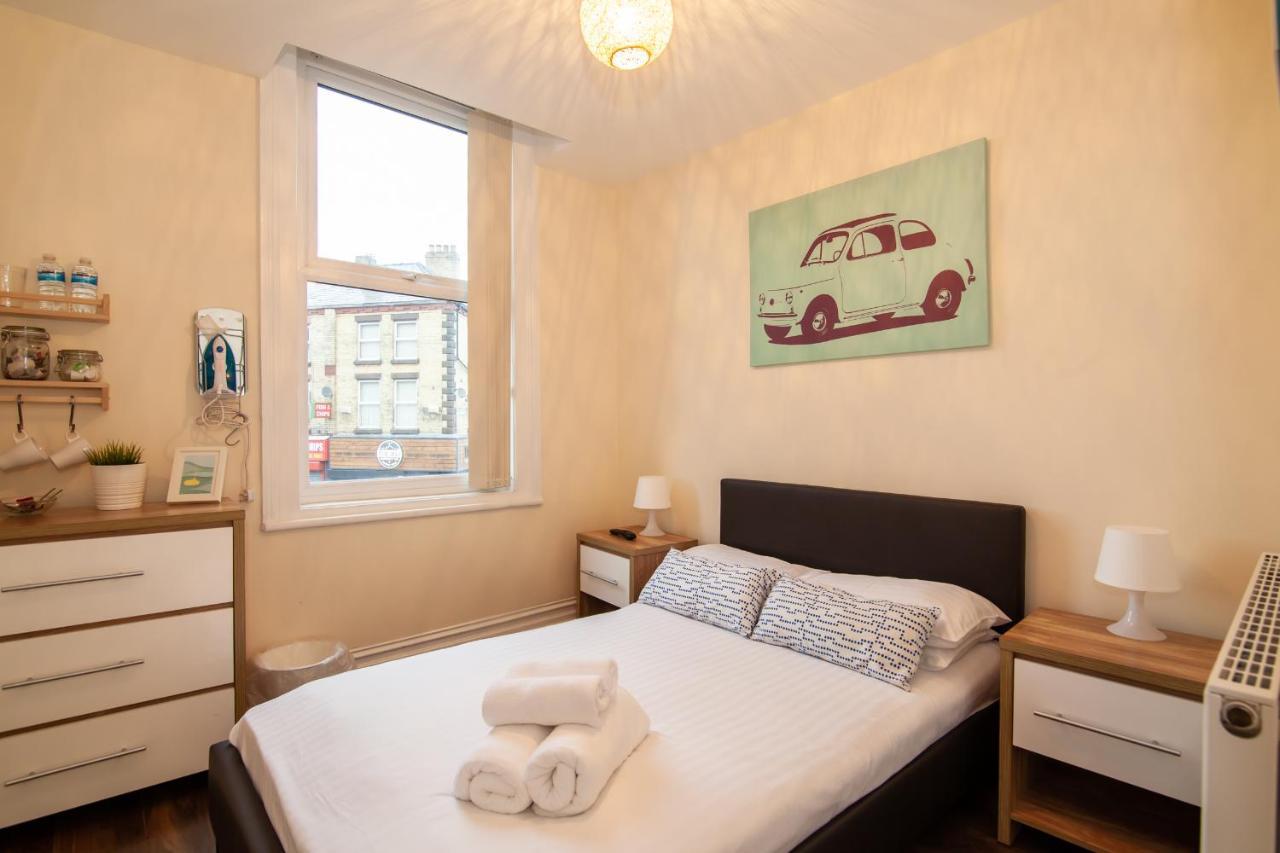 Casa Fresa Franks Serviced Accommodation Liverpool Buitenkant foto