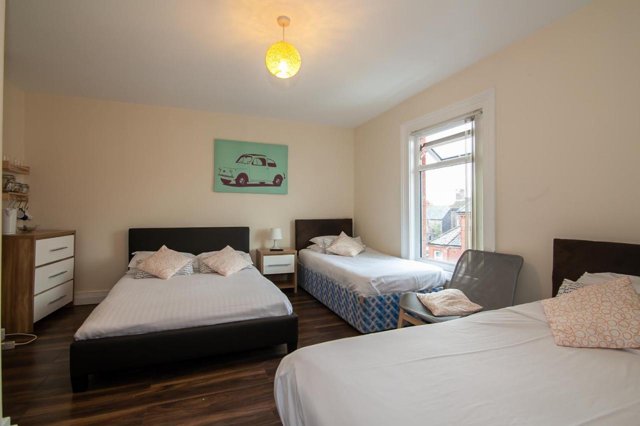 Casa Fresa Franks Serviced Accommodation Liverpool Buitenkant foto