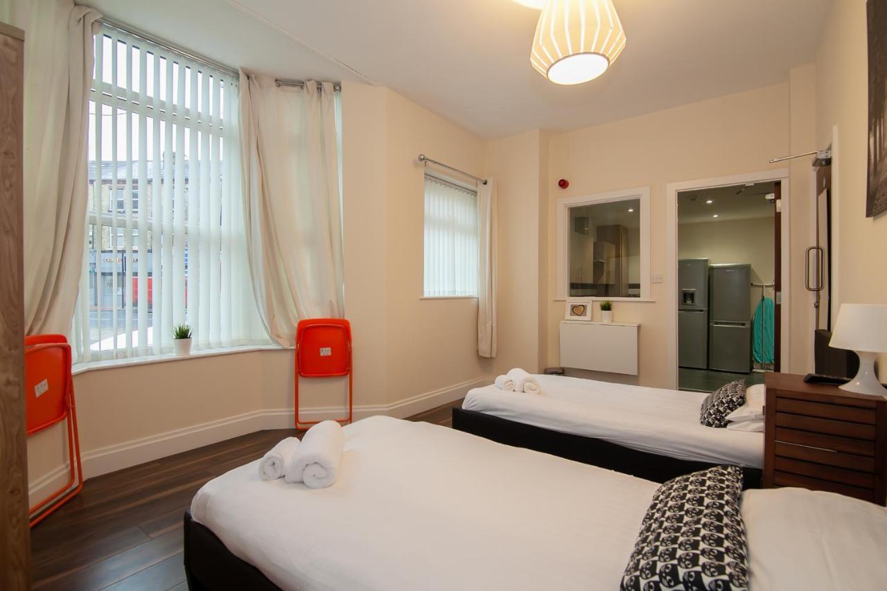 Casa Fresa Franks Serviced Accommodation Liverpool Buitenkant foto