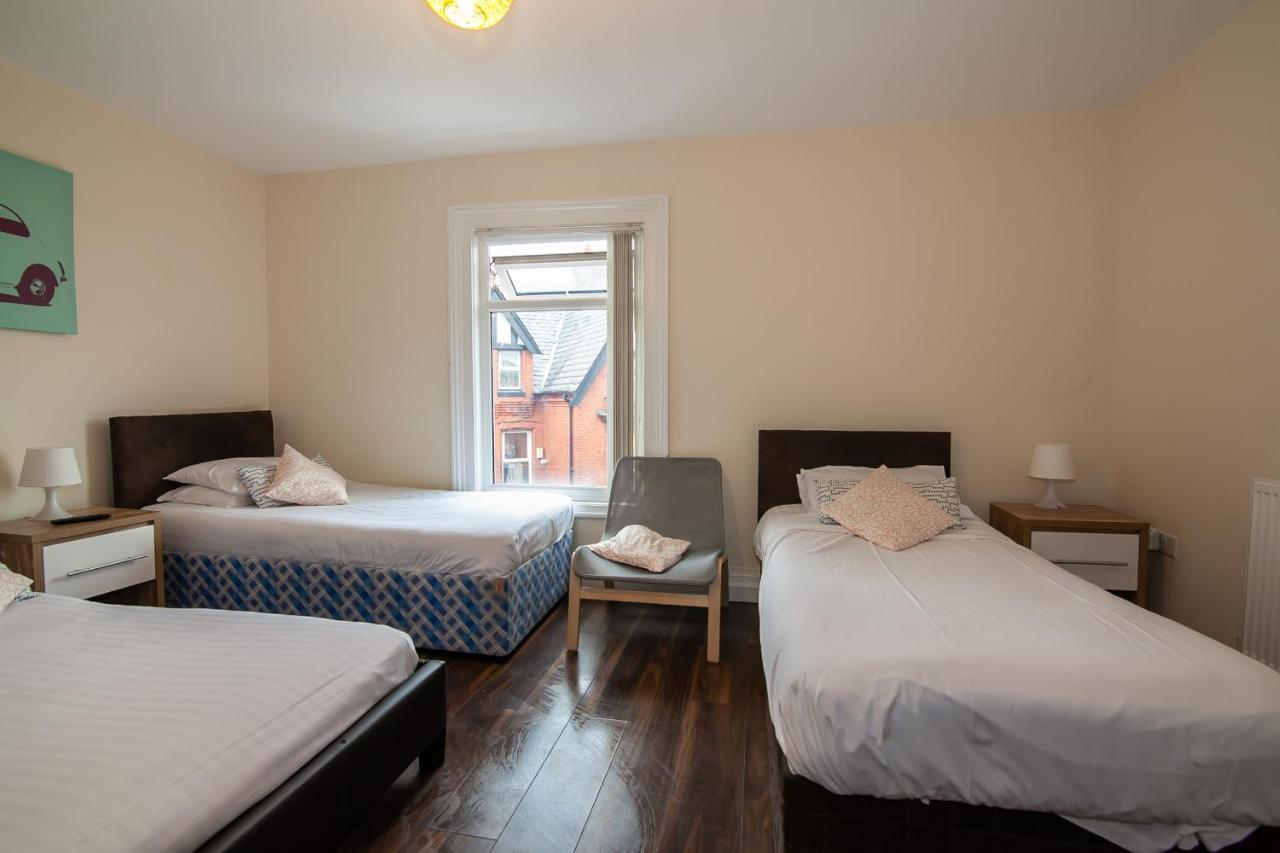 Casa Fresa Franks Serviced Accommodation Liverpool Buitenkant foto