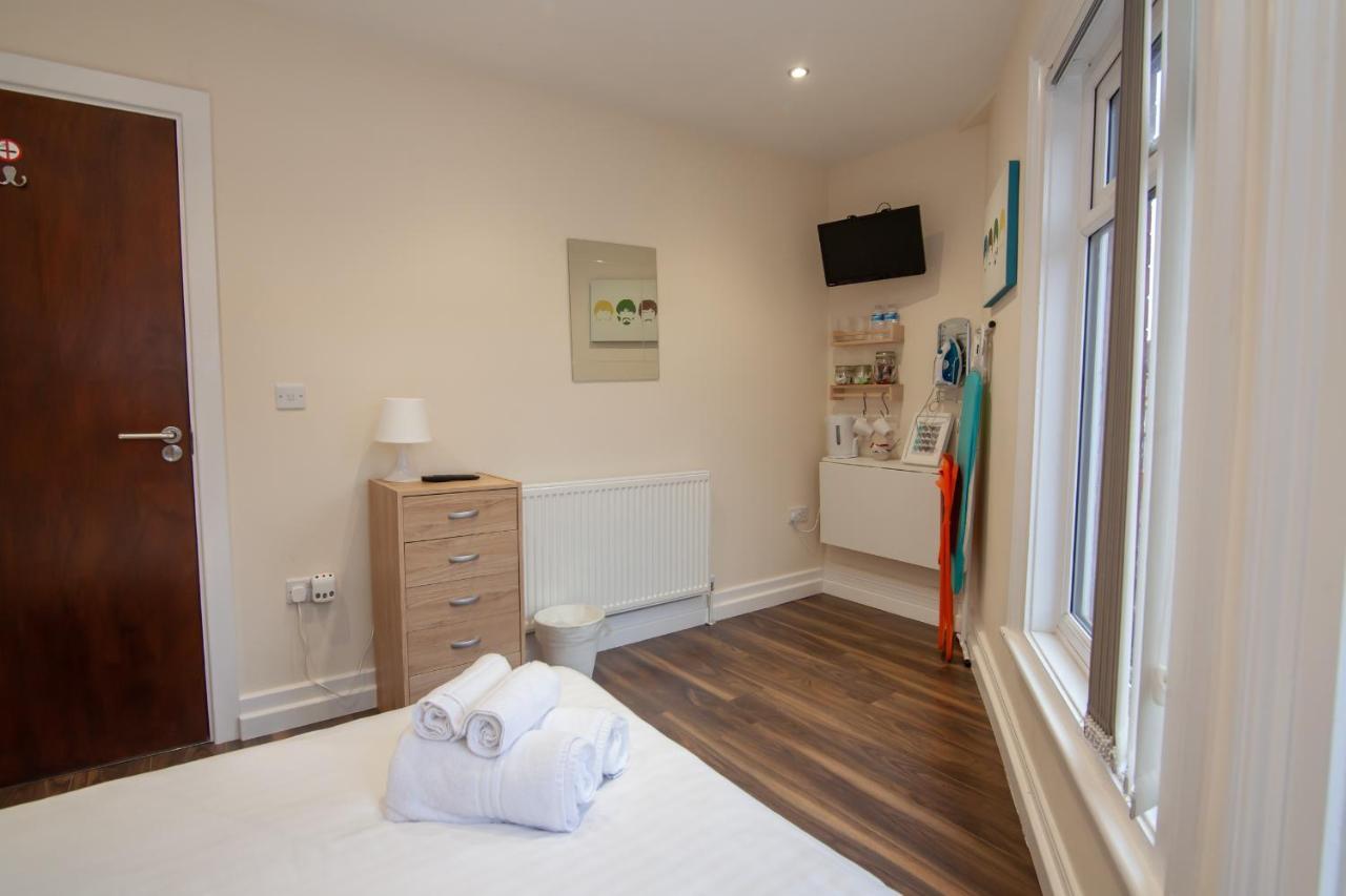 Casa Fresa Franks Serviced Accommodation Liverpool Buitenkant foto