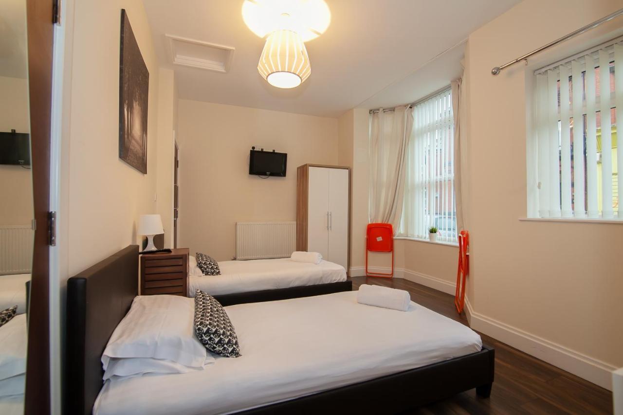 Casa Fresa Franks Serviced Accommodation Liverpool Buitenkant foto