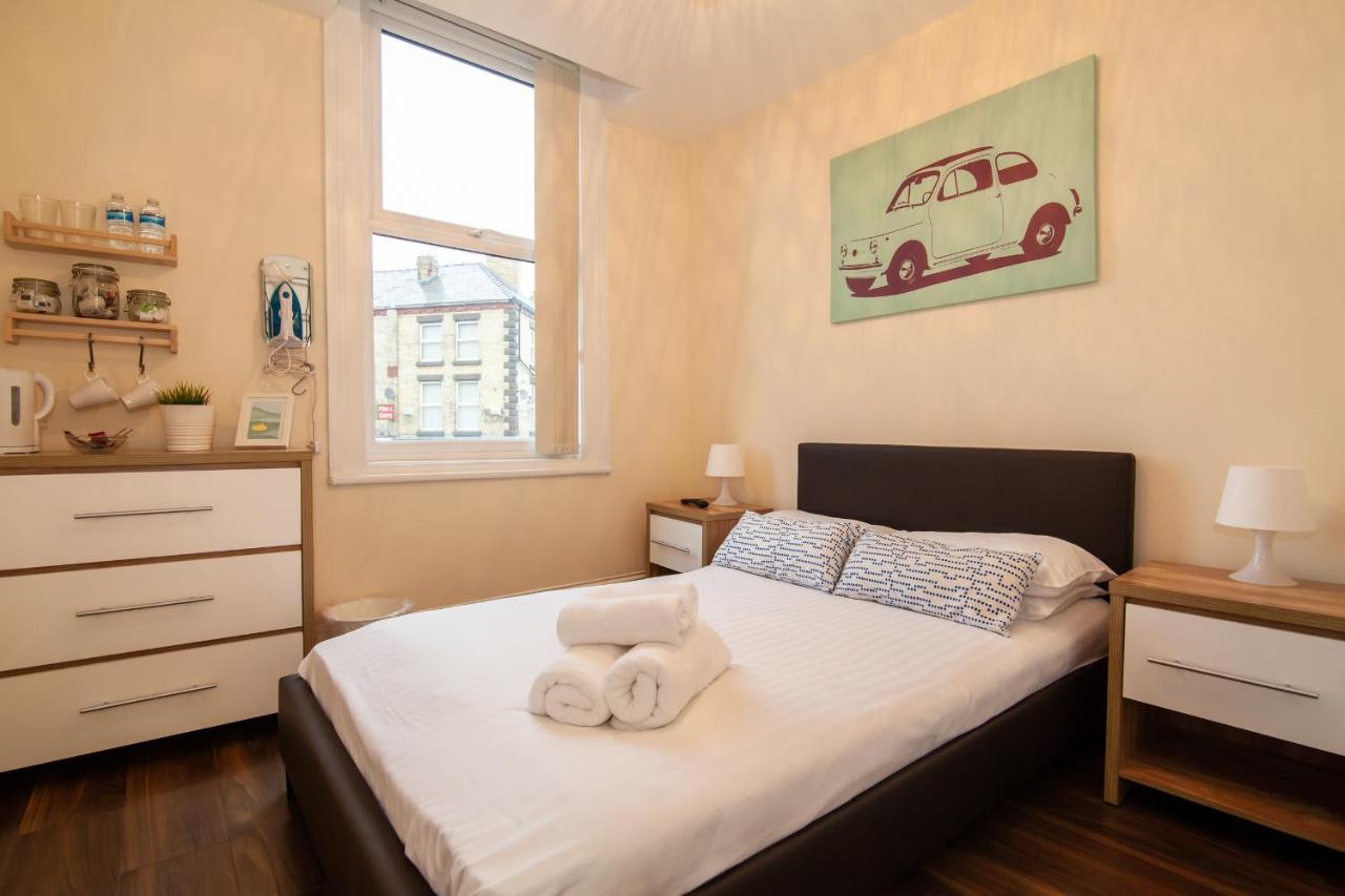 Casa Fresa Franks Serviced Accommodation Liverpool Buitenkant foto